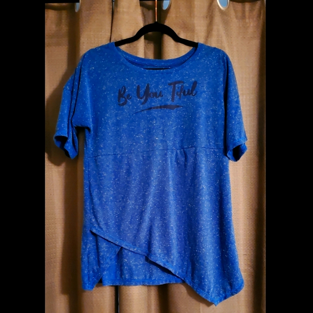 Dona Jo BeYouTiful t-shirt Size 2 or M